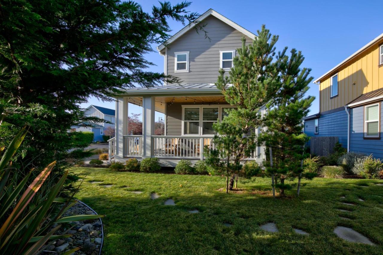 Sasquatch Shore House Ошен Шорс Екстер'єр фото